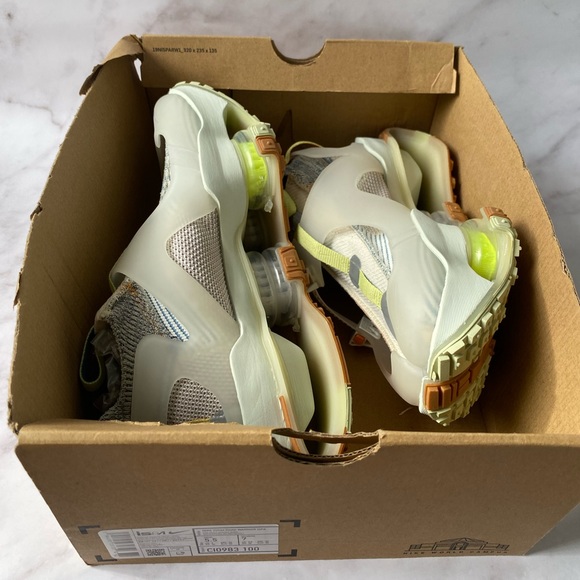 Nike Zoom ISPA Road Warrior Volt Men’s size 5.5 Women’s 7 NIB